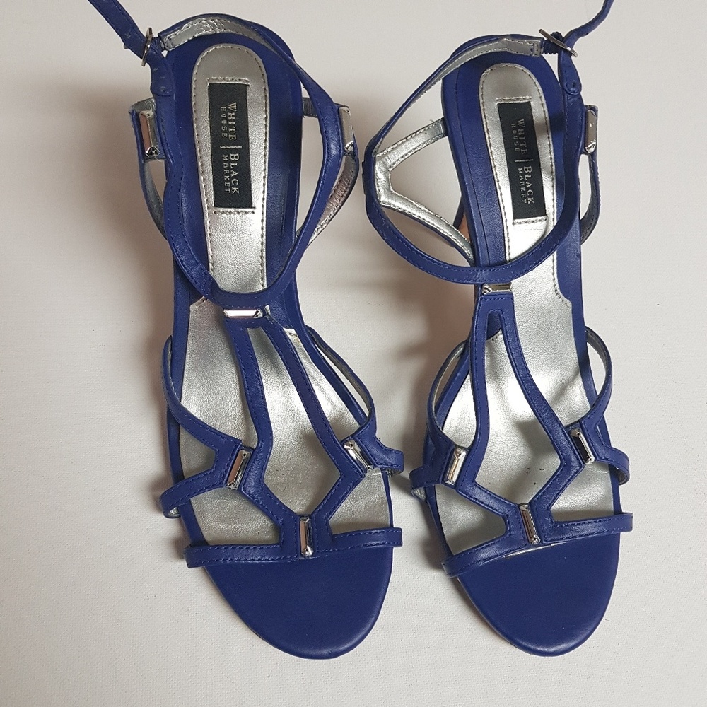 Blue Heels White House Black Market sz 7.5